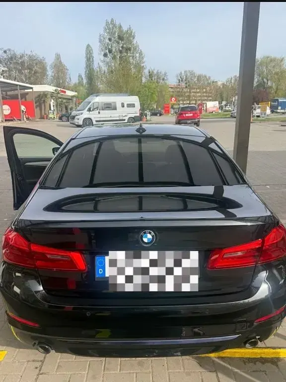 Usata BMW 530 Performance 252 CV (185 kW) 2018 Nero Berlina