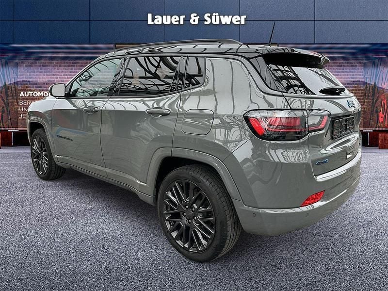 Gebraucht Jeep Compass 241 PS (177 kW) 2022 Grau SUV