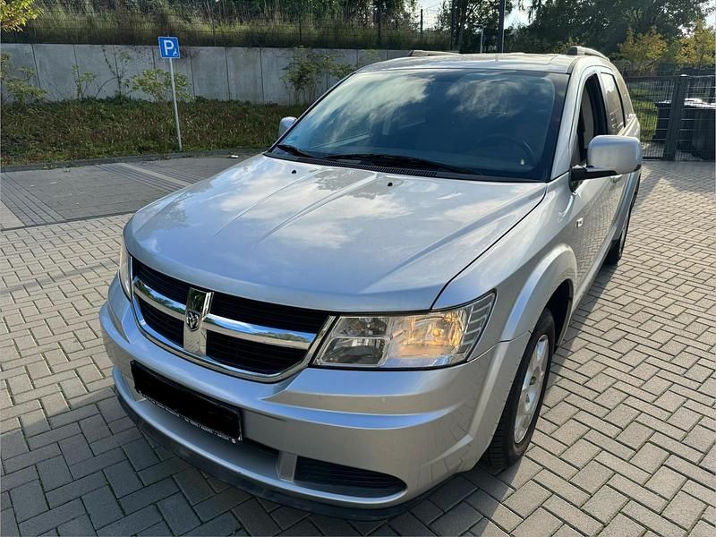 Gebraucht 2010 Dodge Journey SUV | 4.999 € (Superpreis) - Bild 1/4