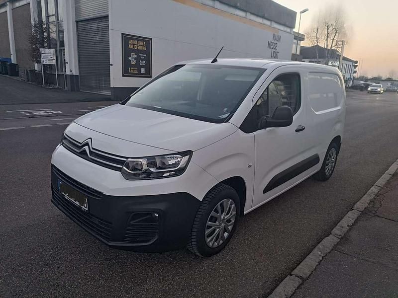 Gebraucht 2020 Citroën Berlingo PureTech Van / Kleinbus | 11.500 € (Superpreis) - Bild 1/4