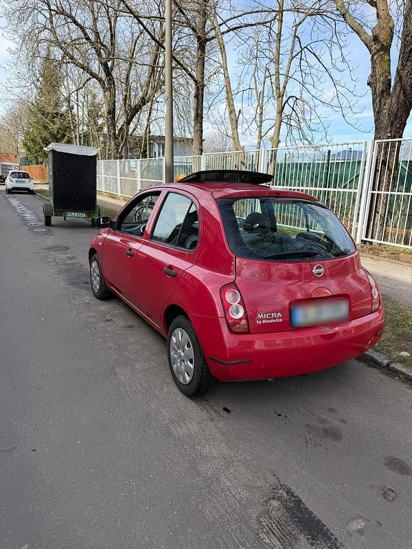 Gebraucht Nissan Micra 63 PS (46 kW) 2004 Rot Kleinwagen