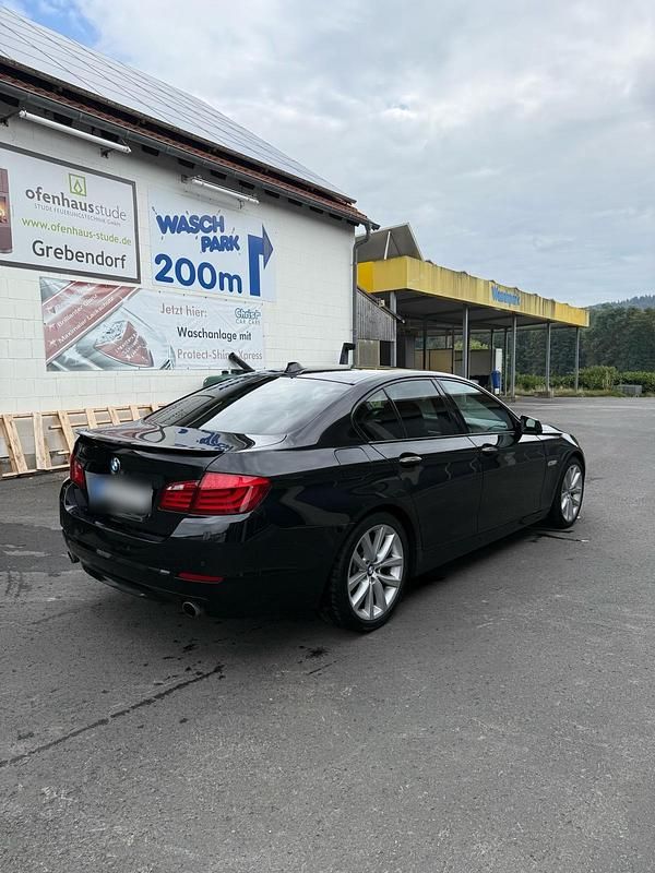 Gebraucht BMW 535 Luxury Line 306 PS (225 kW) 2012 Schwarz Limousine