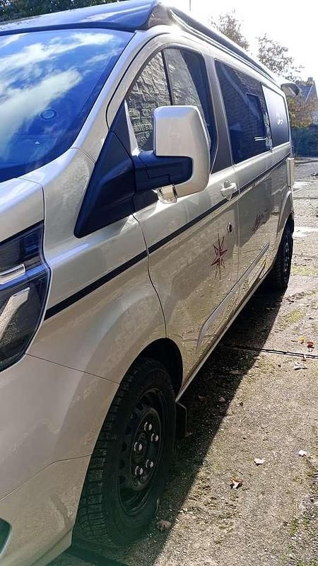 Gebraucht Ford Transit Custom Trend 131 PS (96 kW) 2023 Silber Van / Kleinbus