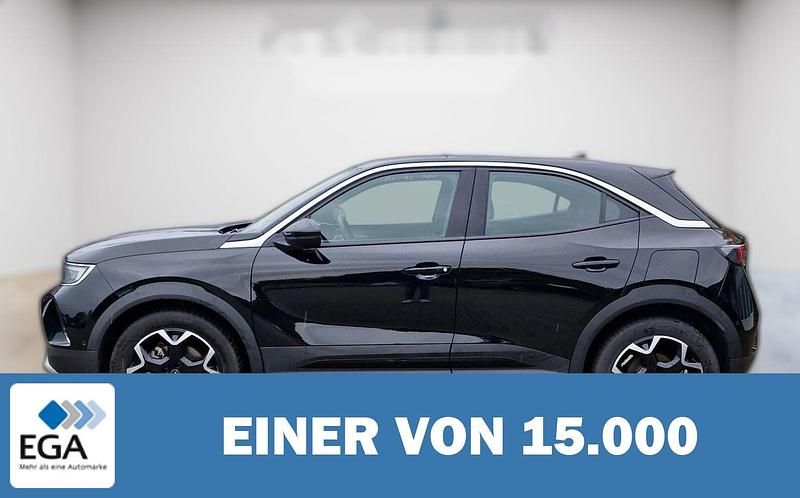 Schwarz metallic Gebraucht 2023 Opel Mokka-e Ultimate SUV | 21.320 € (Fairer Preis) - Bild 1/4