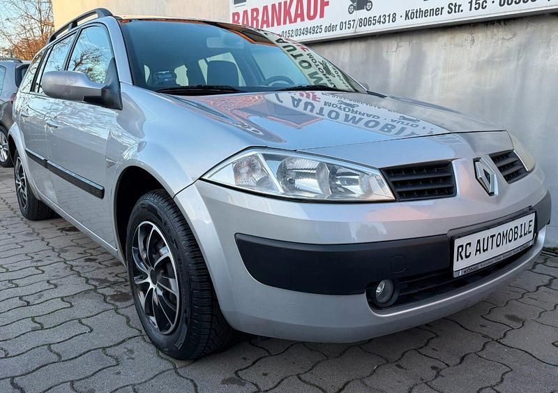 Grau Gebraucht 2005 Renault Mégane GrandTour Avantage Kombi | 1.599 € (Guter Preis) - Bild 1/4