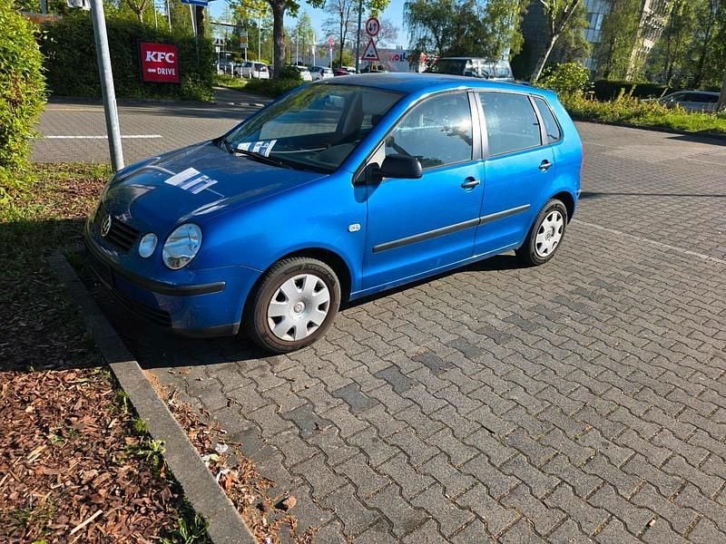 Second-hand VW Polo 75 CP (55 kW) 2006 Albastru Hatchback