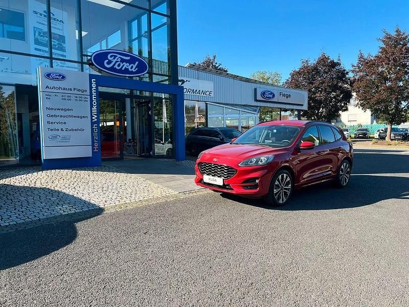 Rot Gebraucht 2021 Ford Kuga ST-Line X SUV | 25.500 € (Etwas zu teuer) - Bild 1/4