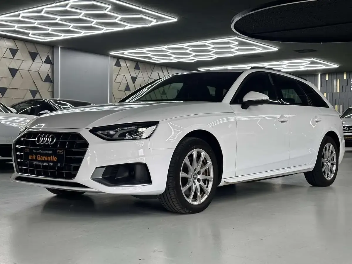 Second-hand Audi A4 Advanced Plus 190 CP (139 kW) 2020 Alb Break