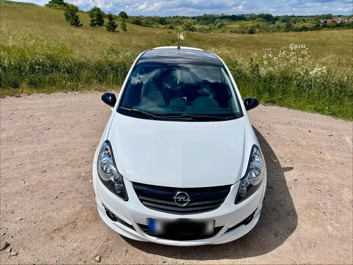 Gebraucht Opel Corsa Edition 80 PS (58 kW) 2008 Weiß Kleinwagen