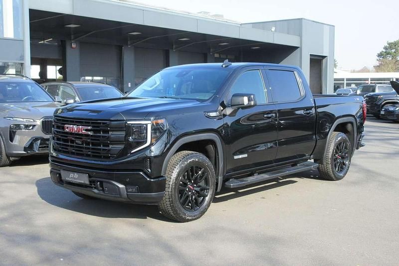 Neu Chevrolet Silverado 309 PS (227 kW) 2026 Schwarz SUV