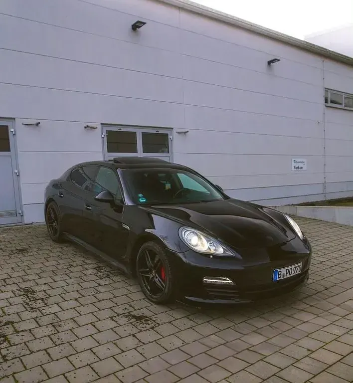 Gebraucht Porsche Panamera Diesel 250 PS (183 kW) 2012 Schwarz Kleinwagen