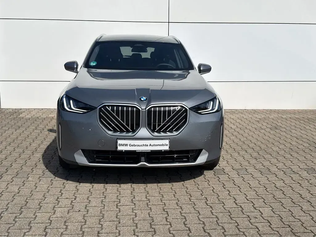Gebraucht BMW X3 Sport Line 197 PS (144 kW) 2025 Grau SUV