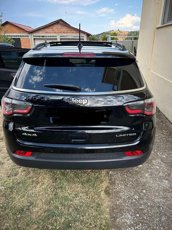 Second-hand Jeep Compass 170 CP (125 kW) 2020 Negru SUV