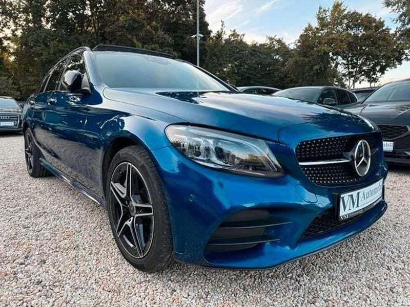 Gebraucht Mercedes C300 AMG 306 PS (225 kW) 2021 Blau Kombi