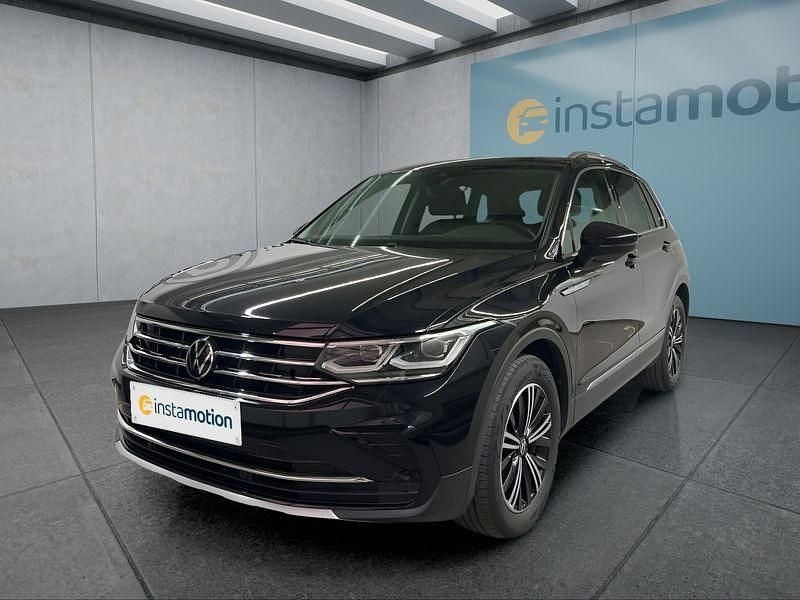 Schwarz Gebraucht 2023 VW Tiguan SUV | 33.249 € (Fairer Preis) - Bild 1/4