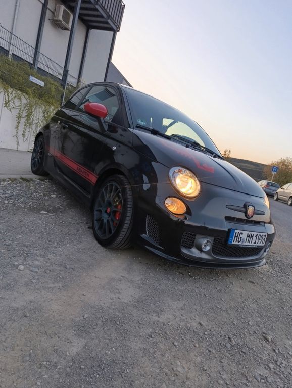 Schwarz Gebraucht 2015 Abarth 595 Competizione Kleinwagen | 15.000 € (Guter Preis) - Bild 1/4