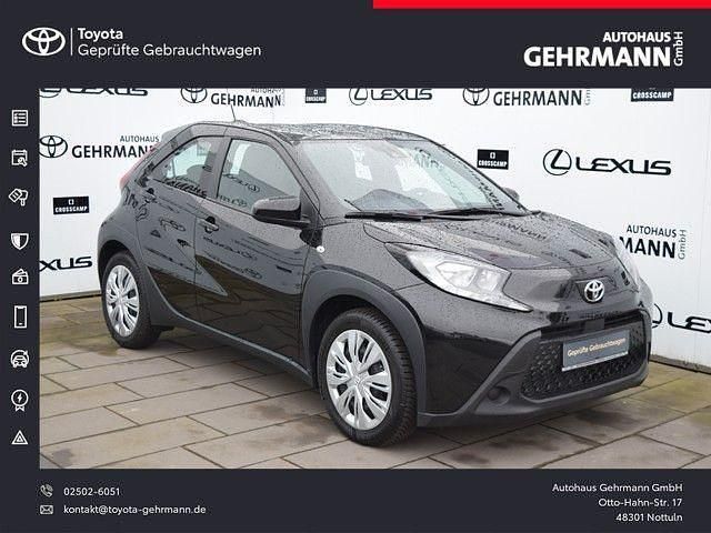 Gebraucht Toyota Aygo X Business Edition 72 PS (52 kW) 2024 Schwarz SUV