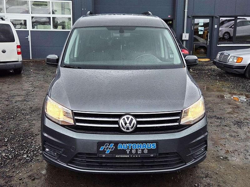 Gebraucht VW Caddy Comfortline 131 PS (96 kW) 2019 Indiumgrau metallic Van / Kleinbus