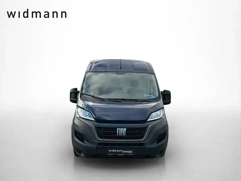 Gebraucht Fiat Ducato 160 PS (117 kW) 2022 Colore esterno (imperial blau (past.)) Van