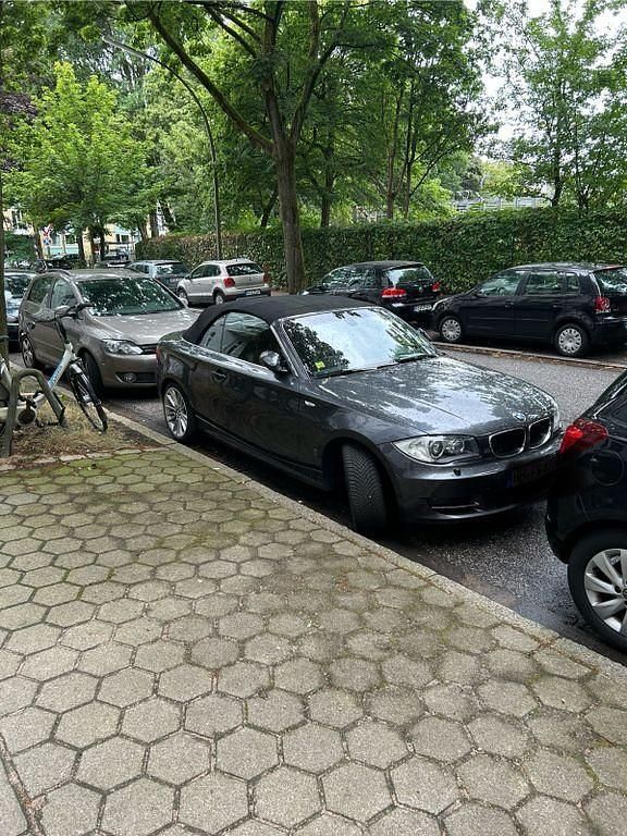 Grau Gebraucht 2008 BMW 125 Cabriolet Cabrio | 13.900 € (Fairer Preis) - Bild 1/3