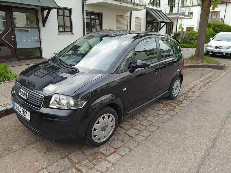 Schwarz Gebraucht 2004 Audi A2 Kleinwagen | 5.900 € (Etwas zu teuer) - Bild 1/4