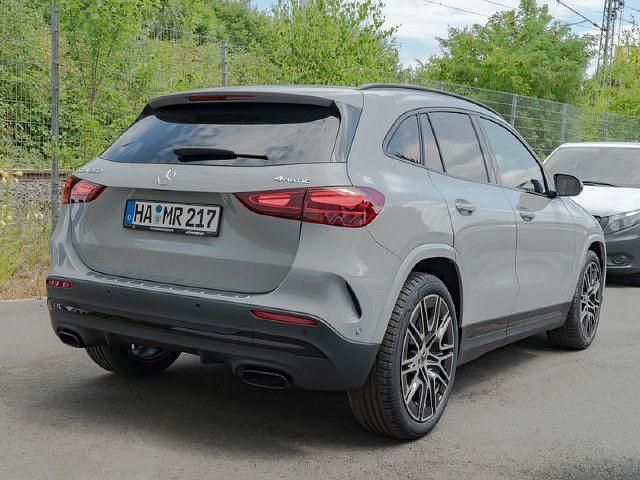 Gebraucht Mercedes GLA250 AMG line 224 PS (164 kW) 2025 SUV