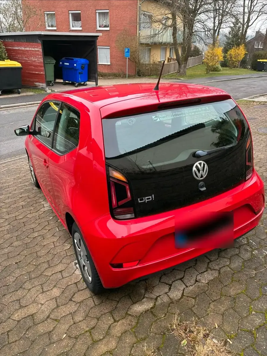 Usata VW up! 60 CV (44 kW) 2018 Rosso Utilitaria