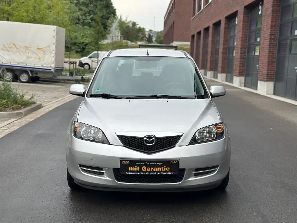 Gebraucht Mazda 2 Active 80 PS (58 kW) 2005 Grau Kleinwagen