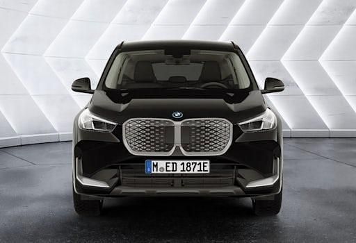Neu BMW iX1 150 kW (204 PS) 2026 Schwarz SUV
