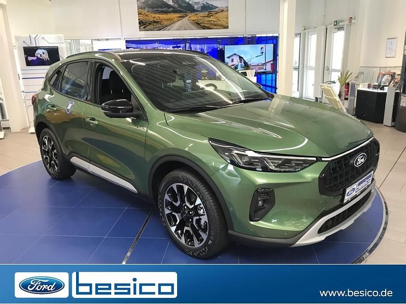 Bursting green metallic (gruen) Gebraucht 2024 Ford Kuga Active X SUV | 43.250 € (Etwas zu teuer) - Bild 1/4