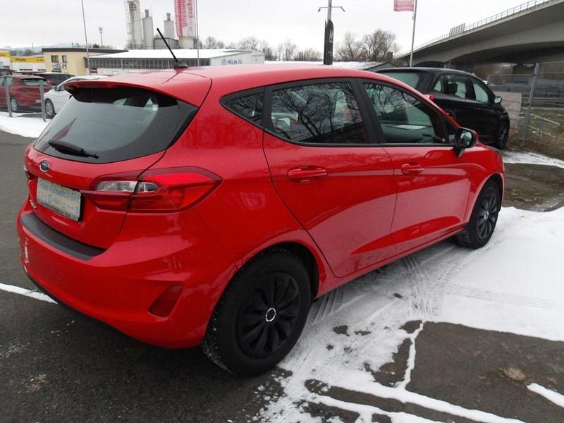 Gebraucht Ford Fiesta 101 PS (74 kW) 2021 Rot Kleinwagen