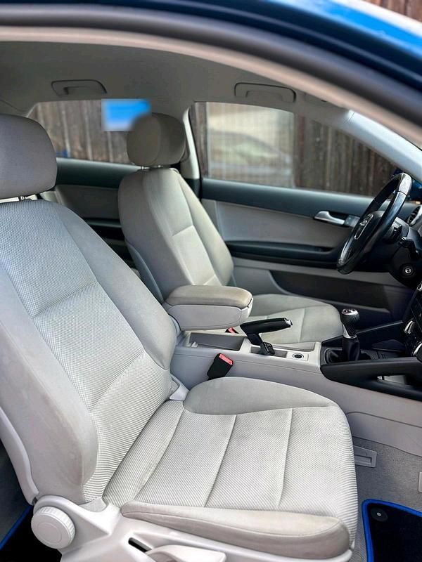 Usata Audi A3 160 CV (117 kW) 2009 Blu Utilitaria
