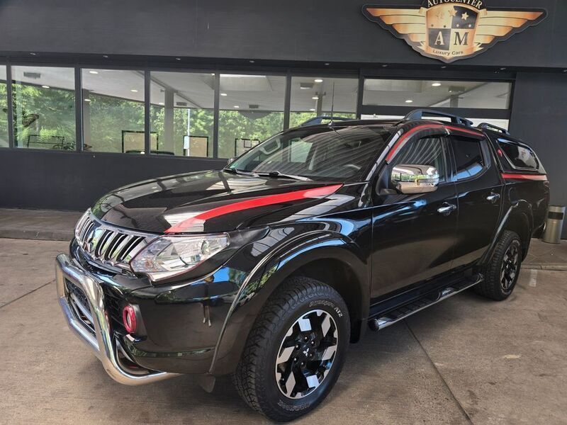 Schwarz Gebraucht 2016 Mitsubishi L200 Top Abholung | 19.950 € (Superpreis) - Bild 1/4