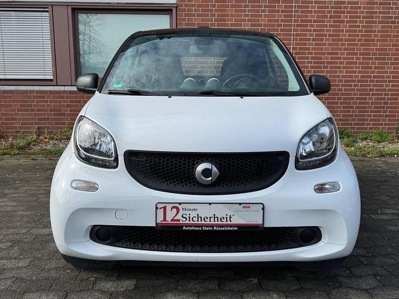 Gebraucht Smart ForTwo Cabrio 71 PS (52 kW) 2020 Schwarz Cabrio
