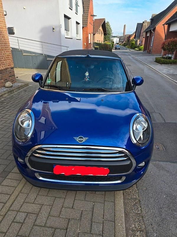 Usata Mini ONE 102 CV (75 kW) 2018 Blu Utilitaria