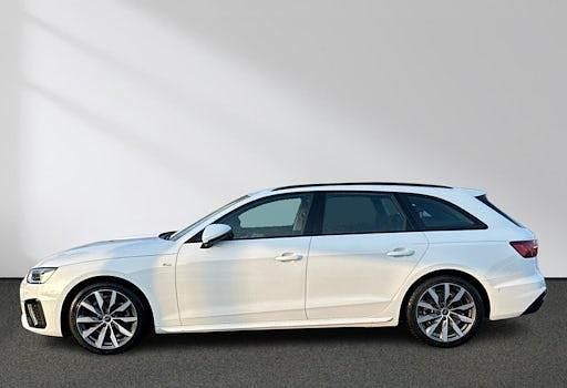 Gebraucht Audi A4 S-Line 163 PS (119 kW) 2025 Arkonaweiß Kombi