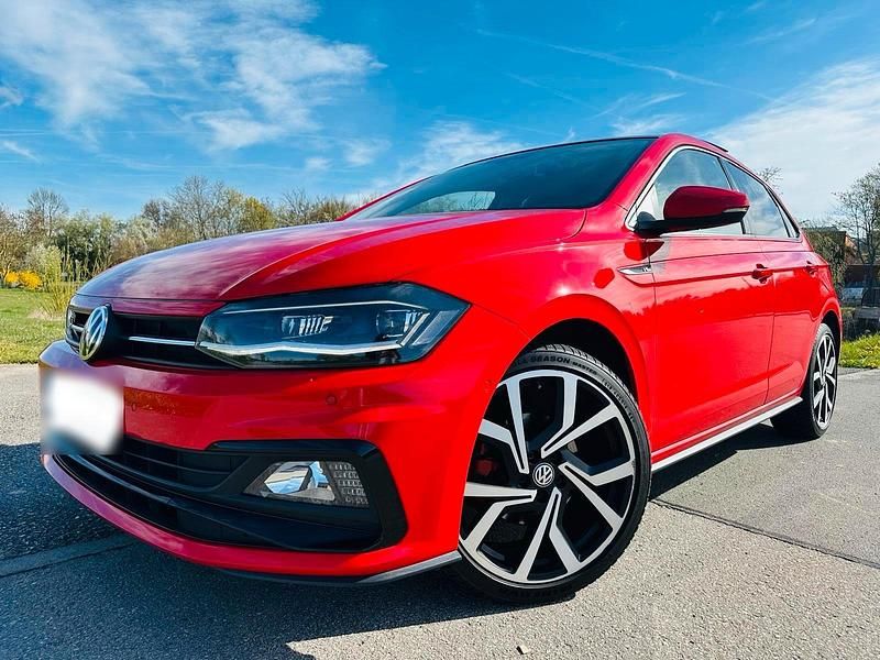 Gebraucht VW Polo R-line 95 PS (69 kW) 2019 Rot Kleinwagen