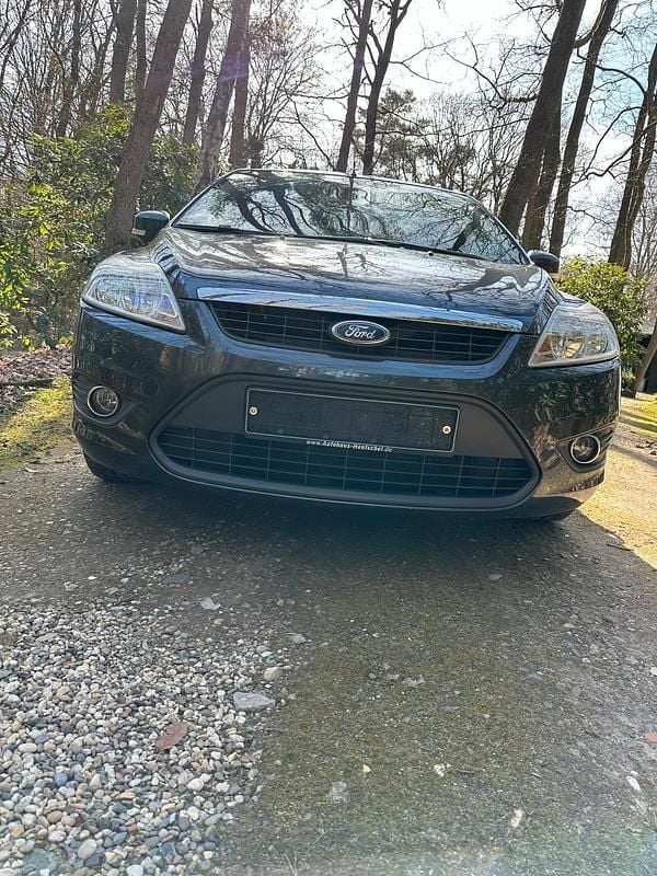 Gebraucht Ford Focus 116 PS (85 kW) 2008 Grau Limousine