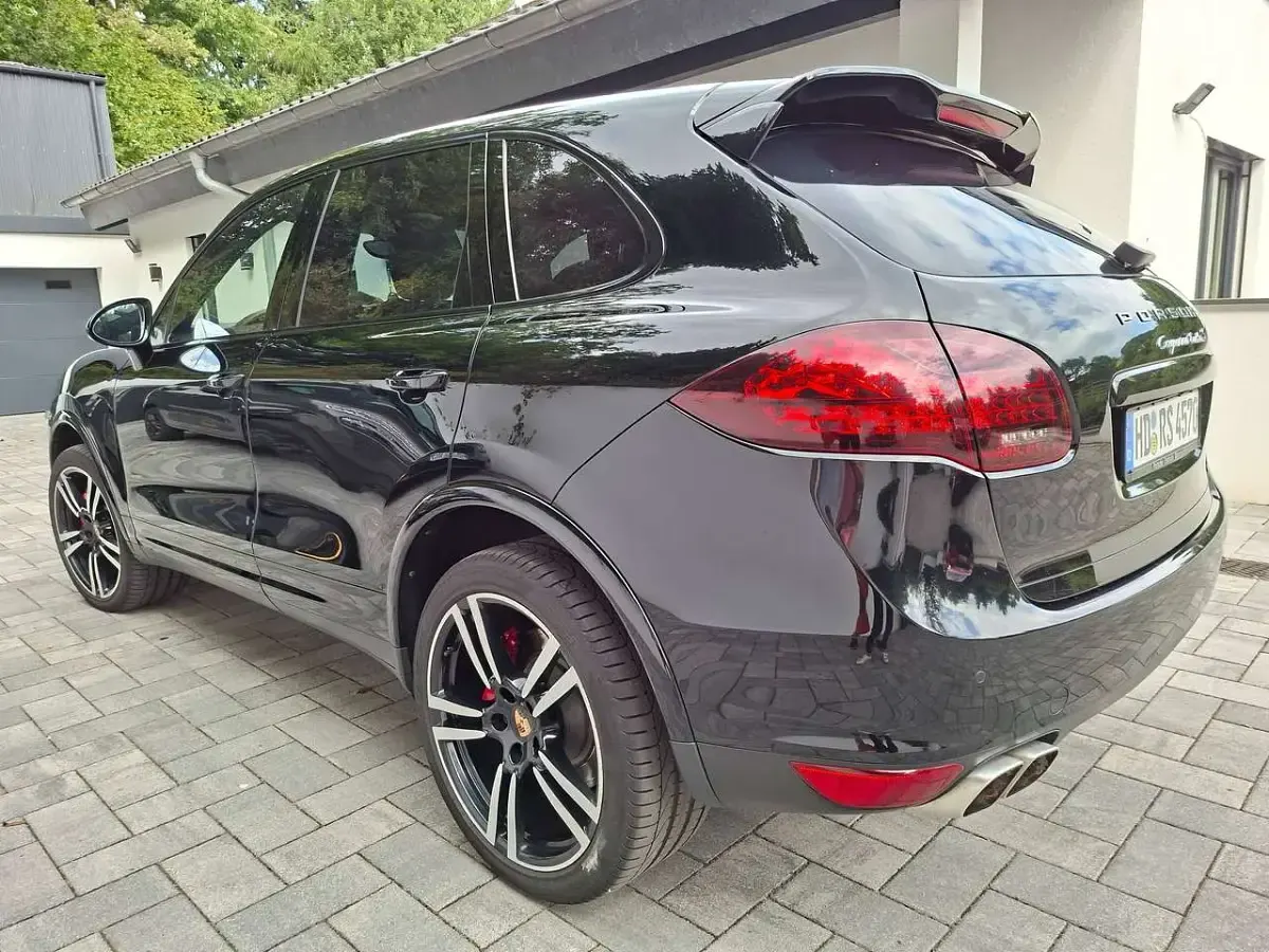 Gebraucht Porsche Cayenne Turbo S 551 PS (405 kW) 2013 Schwarz SUV