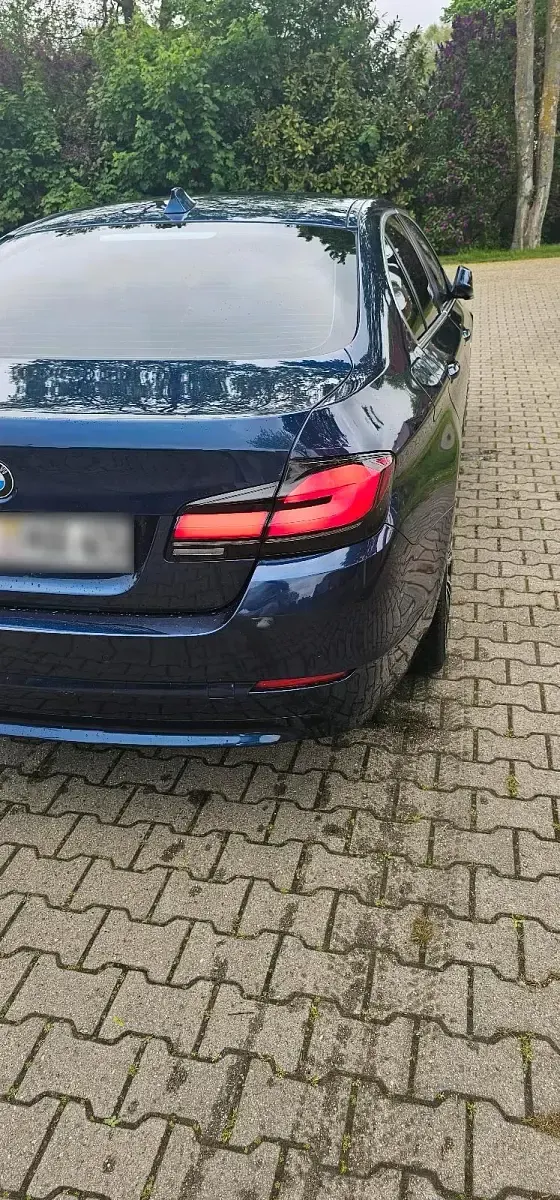 Gebraucht BMW 520 218 PS (160 kW) 2011 Blau Limousine