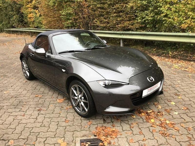 Gebraucht Mazda MX5 184 PS (135 kW) 2022 Machine grey Cabrio