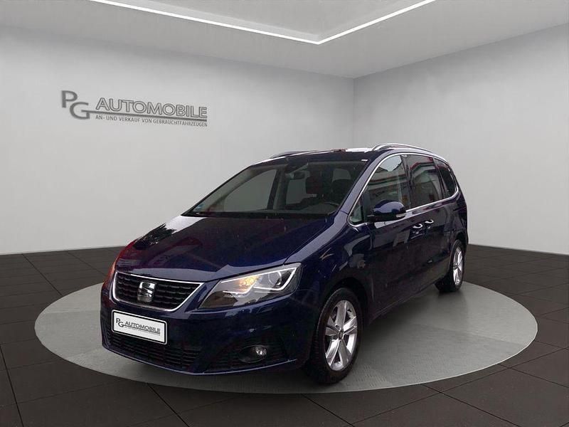 Rot Gebraucht 2022 Seat Alhambra XCELLENCE Van / Kleinbus | 24.990 € (Fairer Preis) - Bild 1/4
