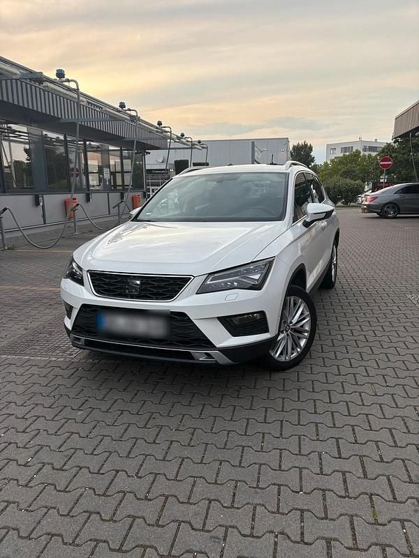 Weiß Gebraucht 2017 Seat Ateca SUV | 12.500 € (Superpreis) - Bild 1/4
