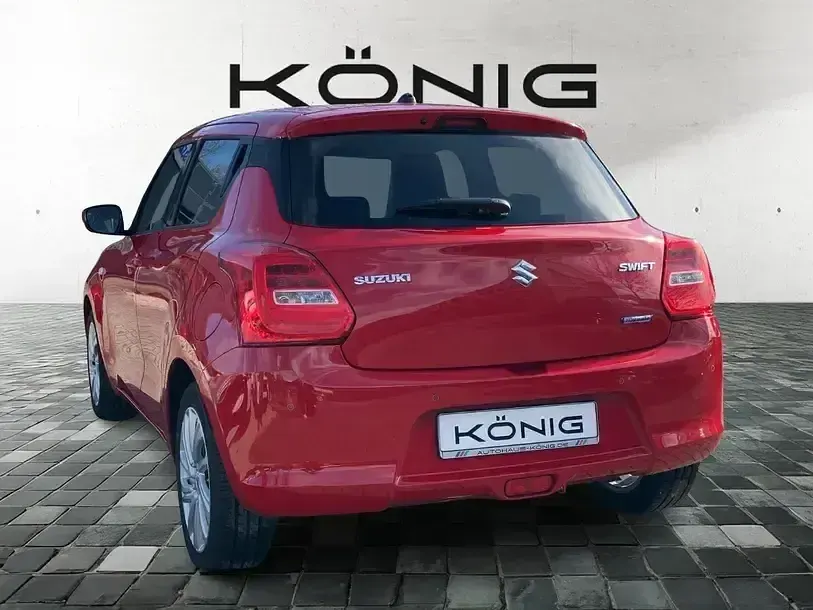 Gebraucht Suzuki Swift Comfort 83 PS (61 kW) 2023 Rot Kleinwagen