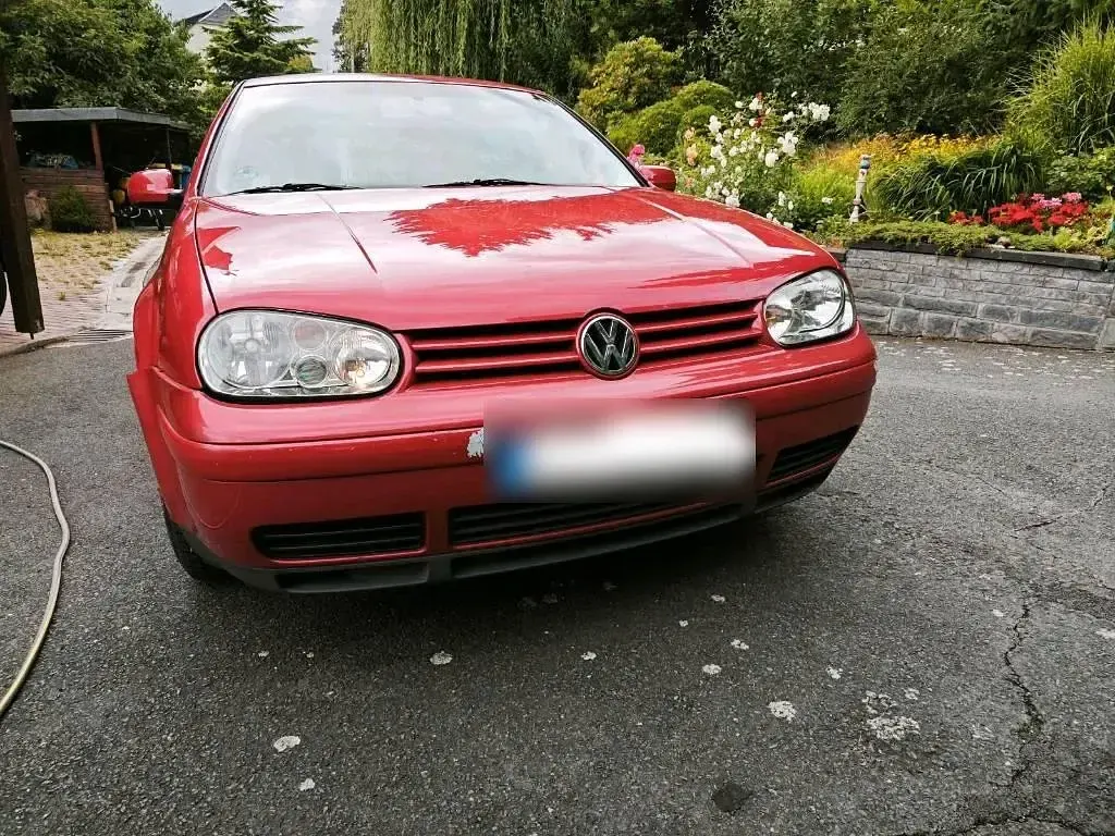 Gebraucht VW Golf IV 75 PS (55 kW) 2000 Rot Kleinwagen