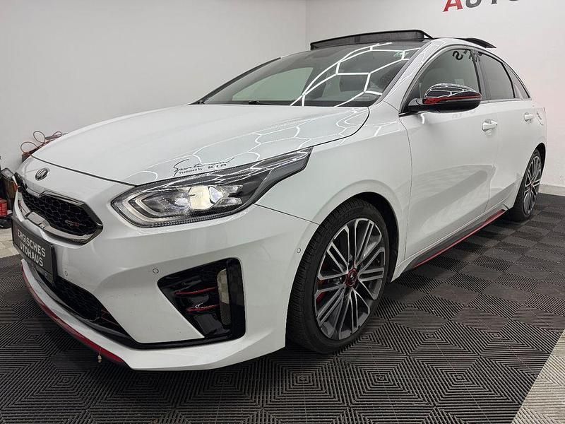 Gebraucht Kia ProCeed GT GT 204 PS (150 kW) 2019 Weiß Kleinwagen