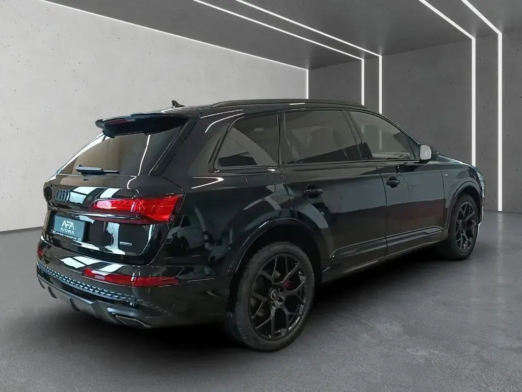 Neu Audi Q7 S-Line 286 PS (210 kW) 2026 Schwarz SUV