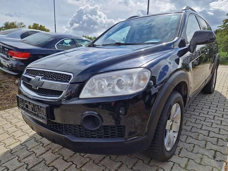 Schwarz Gebraucht 2007 Chevrolet Captiva LS SUV | 2.500 € (Guter Preis) - Bild 1/4