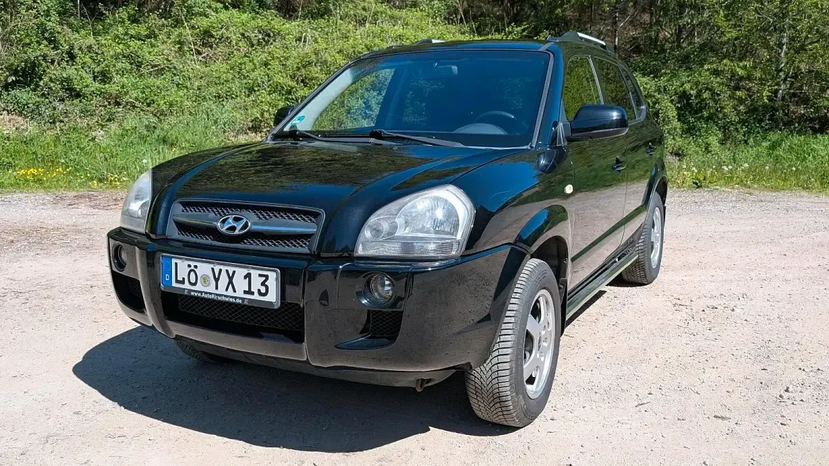 Gebraucht Hyundai Tucson 141 PS (103 kW) 2007 Schwarz SUV
