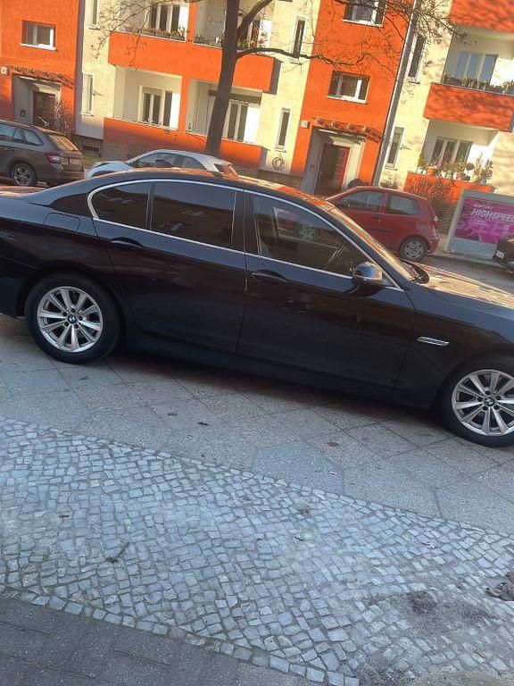 Gebraucht BMW 520 190 PS (139 kW) 2014 Schwarz Limousine